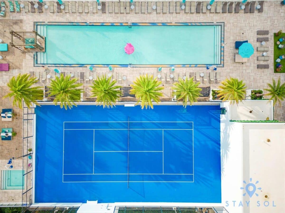 Luxury Amenities, Infinity Pool, Gym, Hot Tub Apartment Hollywood Exterior photo