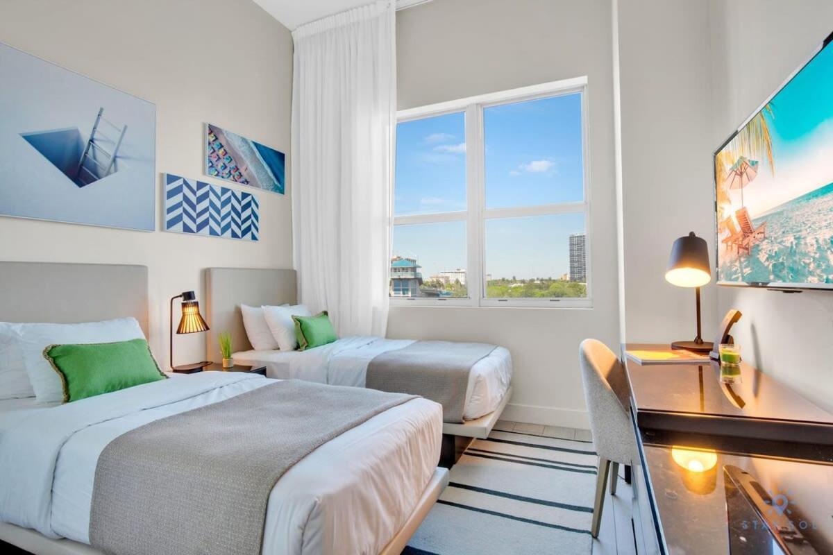 Luxury Amenities, Infinity Pool, Gym, Hot Tub Apartment Hollywood Exterior photo